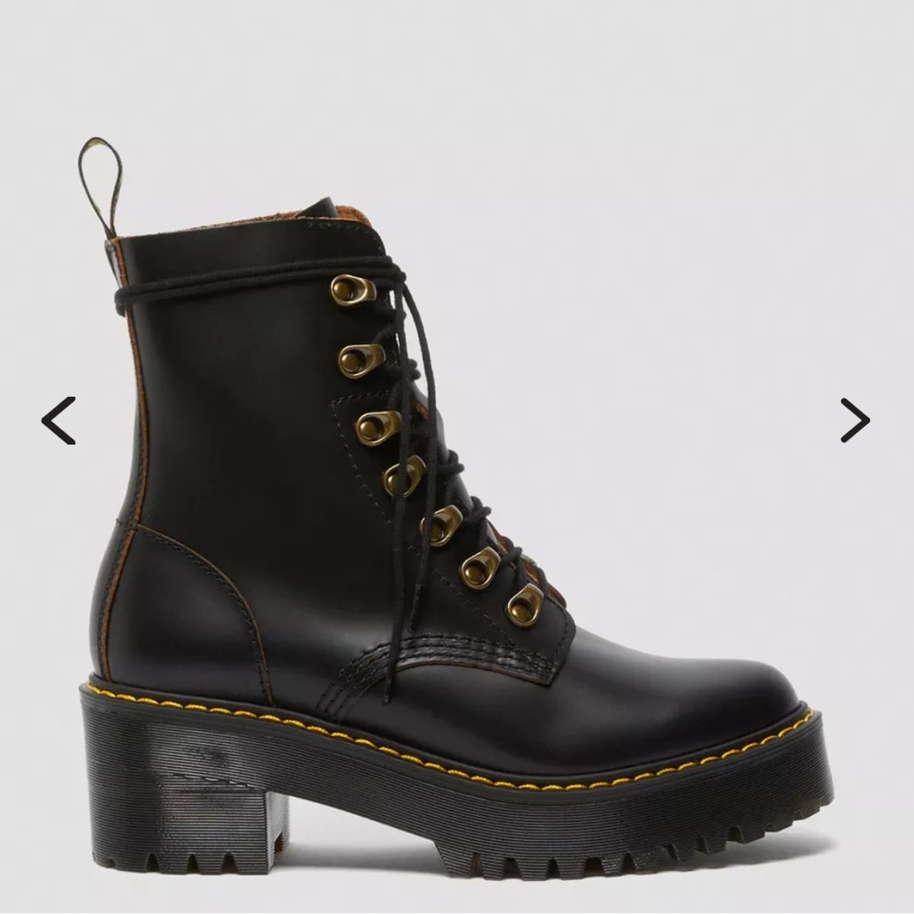 Black Leather Lace-Up Women's Boots